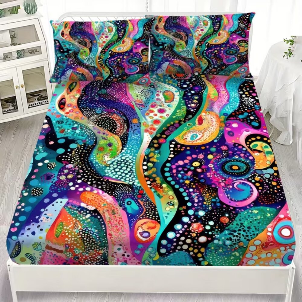 NWOT 3 pc Psychedelic Sheet Set Queen size